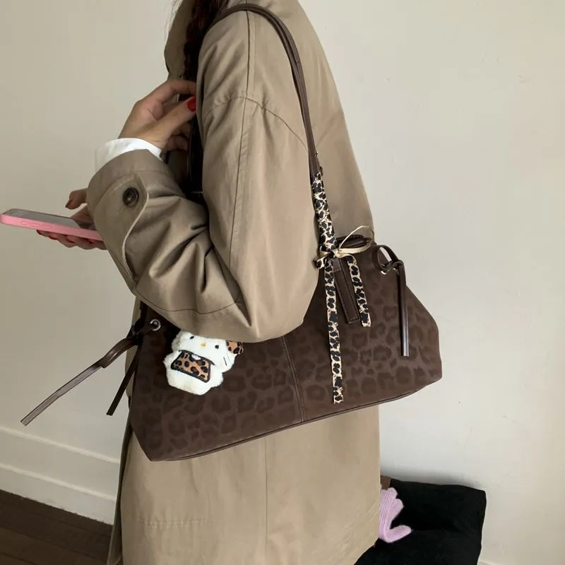 Large capacity leopard fashion autumn winter vintage shoulder tote bag 2025 new commuter bow underarm women's bag – image 7